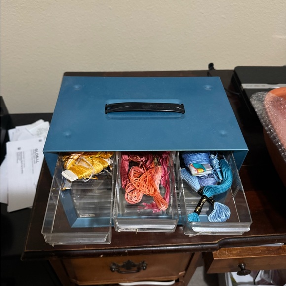 Akro-Mils Storage Container 15-Drawer  With Cross Stitch Floss - Picture 2 of 8